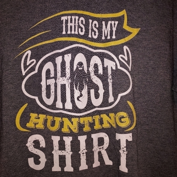 This is my ghost hunting shirt gray - Picture 2 of 3
